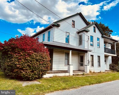 432 E Derry Rd, Hershey, PA 17033 - photo 2