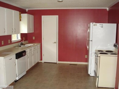 6963 Old Nc Highway 13, Asheboro, NC 27205 - photo 2