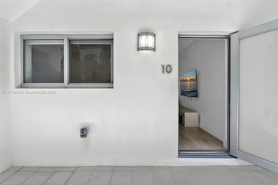 940 Michigan Ave unit 10, Miami Beach, FL 33139 - photo 2