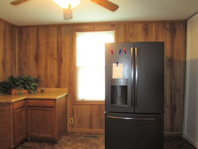 1508 Garden Roadn Elizabethton TN 37643