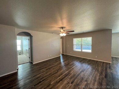 1800 S 11th St, Broken Arrow, OK 74012 - photo 6