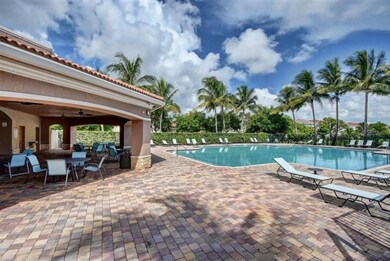 2106 Oakmont Dr, Riviera Beach, FL 33404 - photo 4