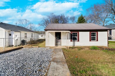 1526 W View St, Athens, TN 37303 - photo 4