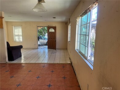 10736 Capistrano Ave, Lynwood, CA 90262 - photo 6