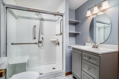 6 Catalpa Cir, Worcester, MA 01603 - photo 4