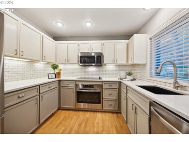 4047 Jefferson Pkwy, Lake Oswego, OR 97035 - photo 4