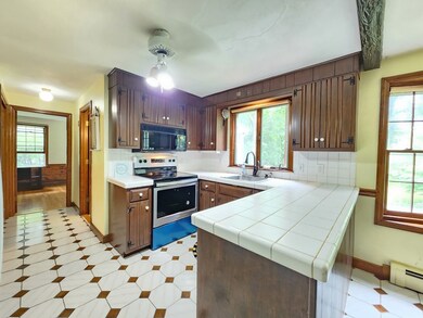148 Upton Rd, Westborough, MA 01581 - photo 3