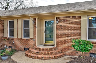 1537 Waterside Dr N, Chesapeake, VA 23320 - photo 3