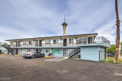 324 W Cleveland Ave unit 9, Las Vegas, NV 89102 - photo 2