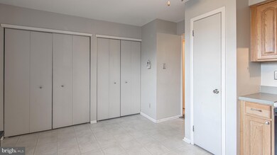 724 Garrison Ct unit 724, West Deptford, NJ 08051 - photo 5