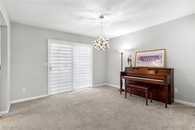 10253 Orchard Hill Ln unit 37-O, Twinsburg, OH 44087 - photo 6