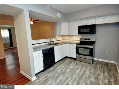 1000 Jacksonville Rd unit 19, Warminster, PA 18974 - photo 2