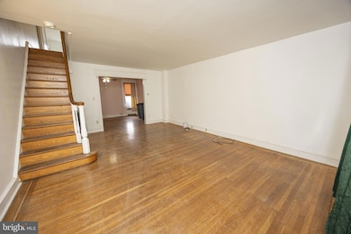 7247 Pittville Ave, Philadelphia, PA 19126 - photo 2