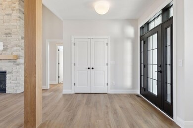 610 Field Point St, Roberts, WI 54023 - photo 7