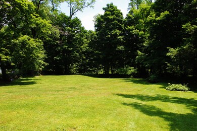 365 Round Hill Rd, Greenwich, CT 06831 - photo 5