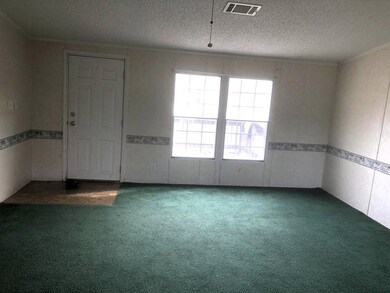 195 Chase Meadow Dr, Thomasville, GA 31757 - photo 2