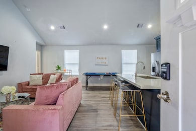 2518 Cleburne St, Houston, TX 77004 - photo 6