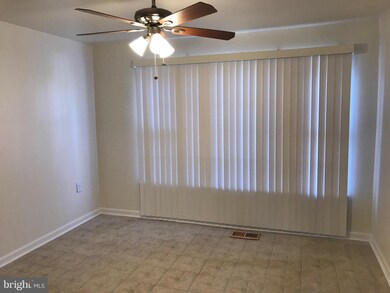 6059 Bonnie Bern Ct, Burke, VA 22015 - photo 3