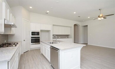 17188 Sandstone St, Conroe, TX 77302 - photo 5