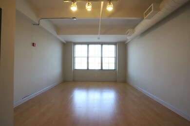 24 Mount Vernon St unit A403, Lynn, MA 01901 - photo 5