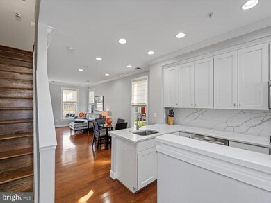 812 Montgomery St, Alexandria, VA 22314 - photo 4