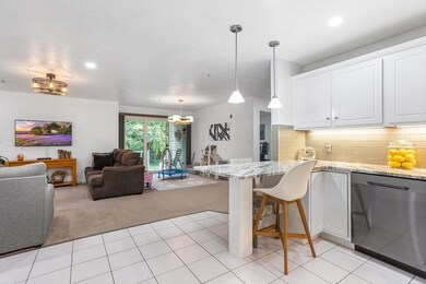 323 Regency Ln, Abington, MA 02351 - photo 7