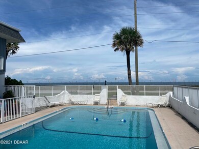 Common Grounds Pool with Ocean view 2