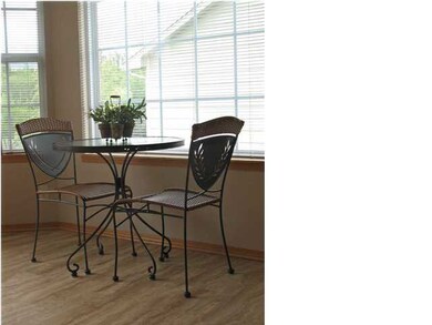 KITCHEN/DINING COMBO - With Lovely Bay Windows