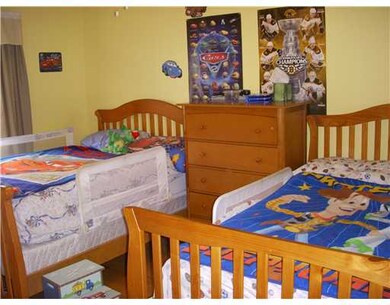 14 Robinson Way, West Warwick, RI 02893 - photo 5