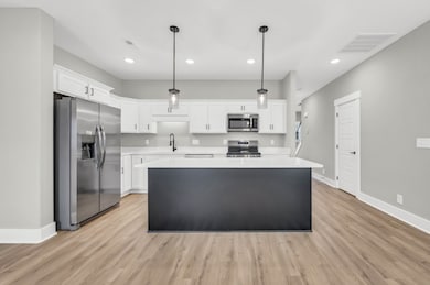 1502 Jonathan Wade Cir, Clarksville, TN 37043 - photo 7