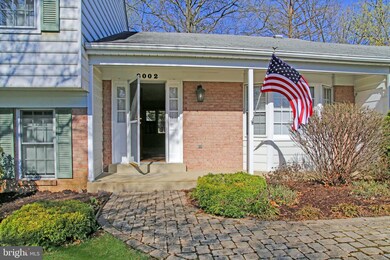 8002 Lake Pleasant Dr, Springfield, VA 22153 - photo 2