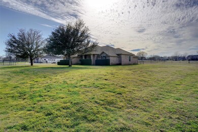 277 Munn Rd, Springtown, TX 76082 - photo 2