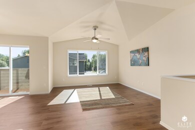5237IronbranchCt(8of18)