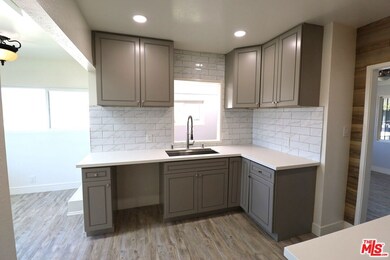 1609 Vineyard Ave, Los Angeles, CA 90019 - photo 4