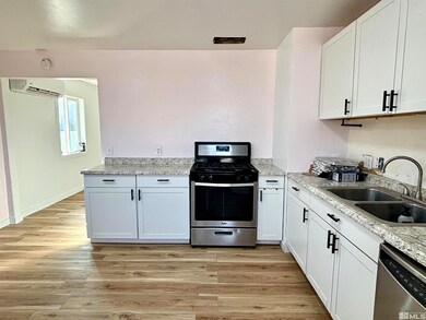 1053 S Bridge St, Winnemucca, NV 89445 - photo 7