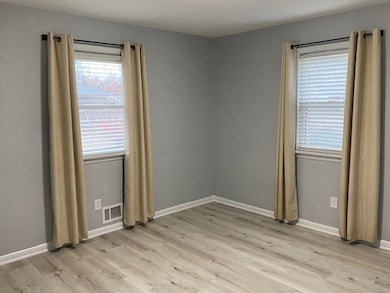 2135 S Manor Dr, Erie, PA 16505 - photo 7