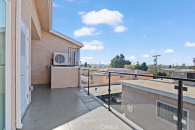 11808 Hart St, Los Angeles, CA 91605 - photo 5