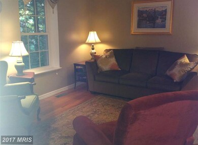 9152 Lambskin Ln, Columbia, MD 21045 - photo 2