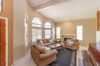 5) FORMAL LIVING