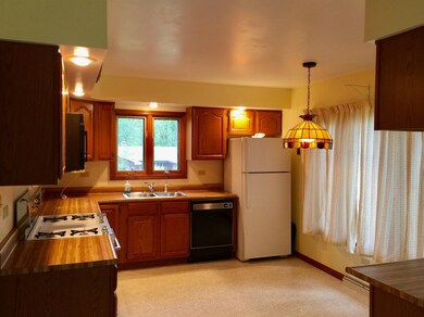 3574 N Evergreen Trail, La Porte, IN 46350 - photo 6