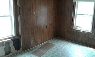 149 Charlton St, Oxford, MA 01540 - photo 6