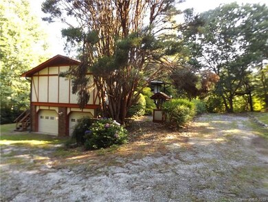 Main level parking and drive in basement
