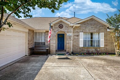 30542 Country Meadows Dr, Tomball, TX 77375 - photo 2