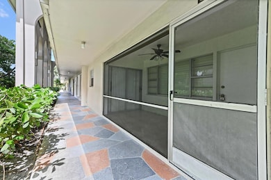 100 Royal Palm Way unit 1070, Boca Raton, FL 33432 - photo 3