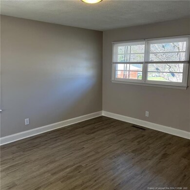 5319 Williamsburgh Dr, Fayetteville, NC 28304 - photo 3