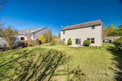 1612 Beleek Ridge Ln, Clover, SC 29710 - photo 5