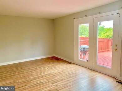 7303 Crafford Place, Fort Washington, MD 20744 - photo 2