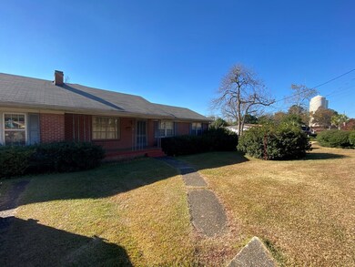 613 W Broad St, Eufaula, AL 36027 - photo 2