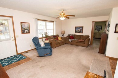 455 Poplar St, Tipton, IN 46072 - photo 4