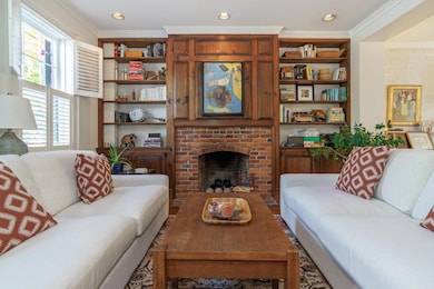 335 E Beck St unit 337, Columbus, OH 43206 - photo 5